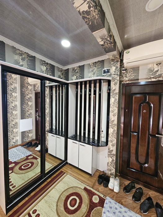 Олмазор тумани Кора-камиш 2/4 3-комнат