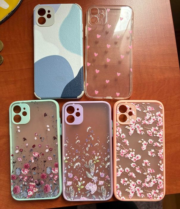 Калъфи за iPhone 11