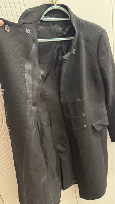 Пальто Зара женская