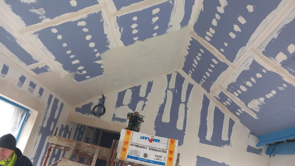 Meseriași construcții!