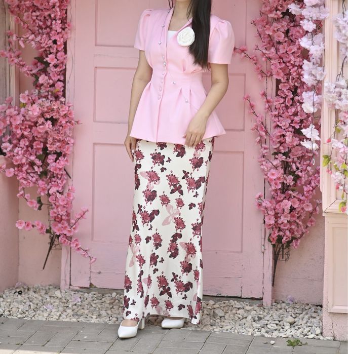Двойка виньеткаға ғана киілген