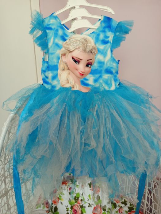 Рокля Елза 122 размер