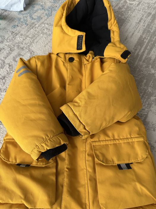 Детская куртка 2000 тенге