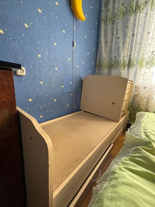 Продам детскую кровать