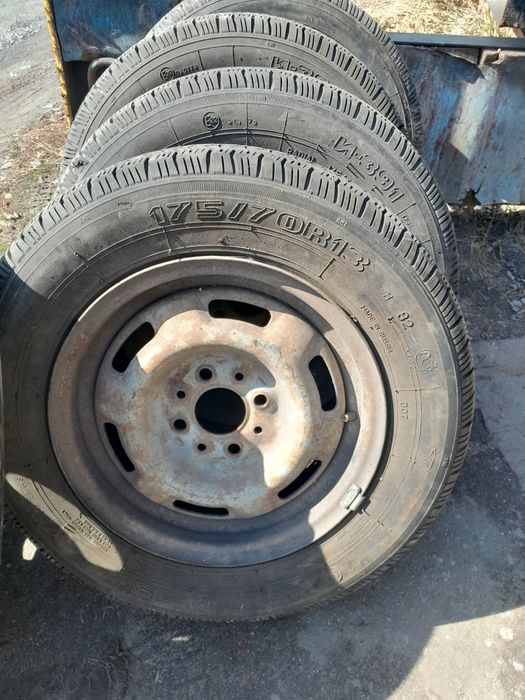 Продам резину R13