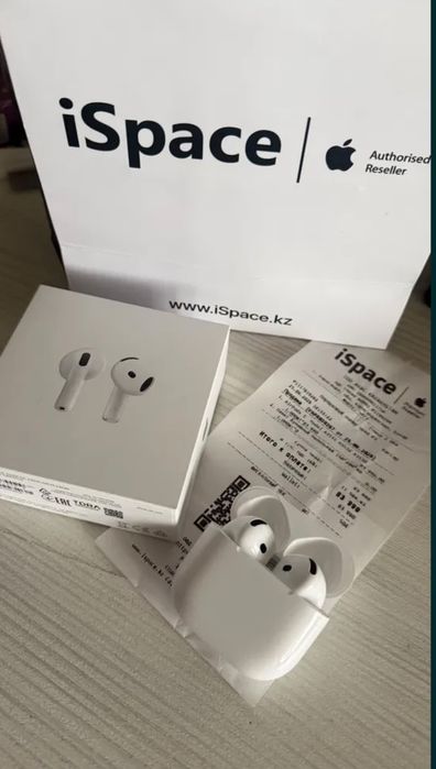 AirPods 5 Оригинальные  цена 79990