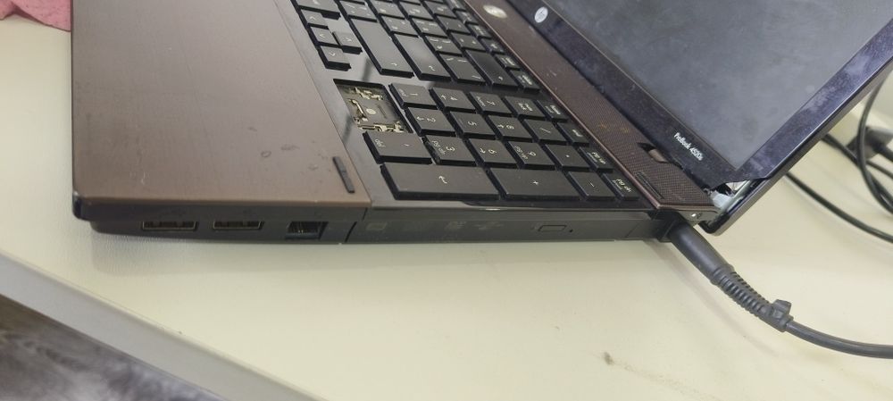 Продам ноутбук в рабочем состоянии hp