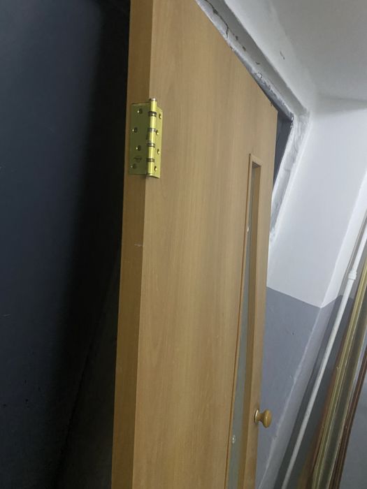 Продам 2 межкомнатные двери
