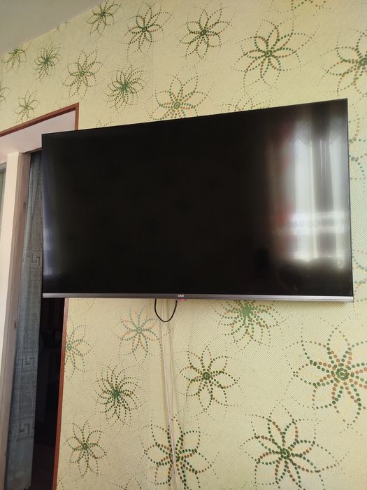 Телевизор Artel 43 Smart