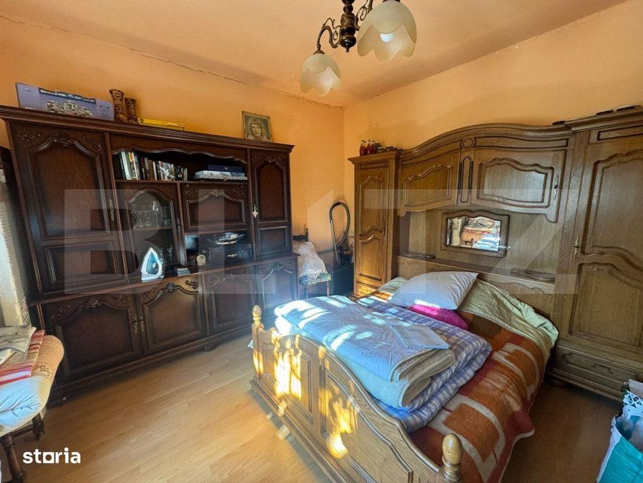 Teren 3450mp de vanzare cu o casa 3 camere, Grigorescu