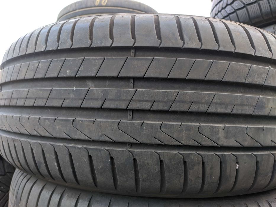 2бр Летни гуми 225 50 18 - Pirelli -