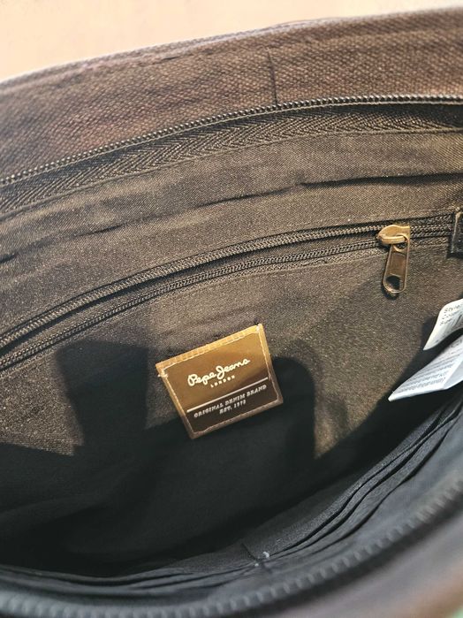 Pepe jeans чанта с мъниста