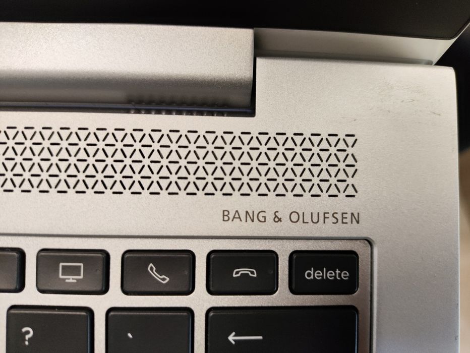 Лаптоп HP EliteBook 830 G2 + Windows 11 Pro готов за работа + чанта