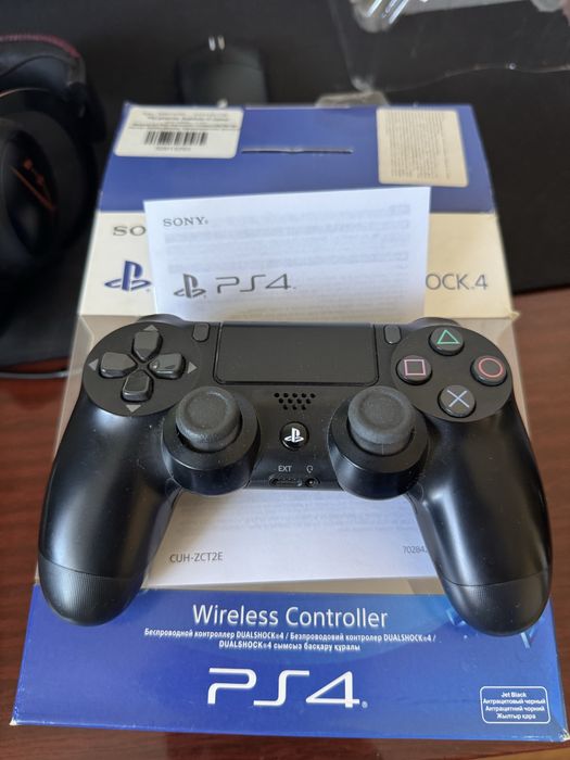 Геймпад Dualshock 4 v2