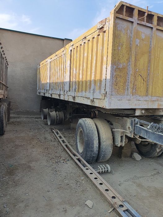 Tirkama 25kub.     Прицеп 25куб