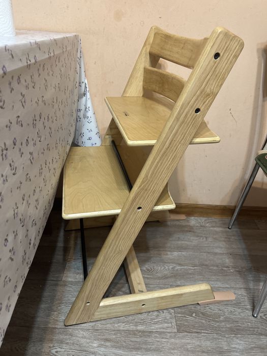 Стульчик для кормления stokke