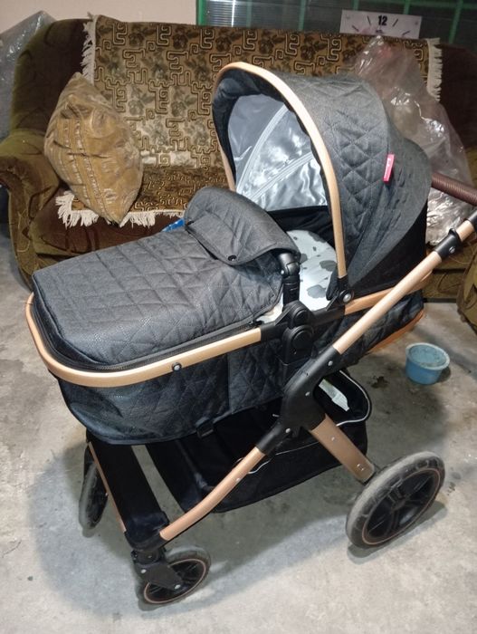 Продам детскую коляску