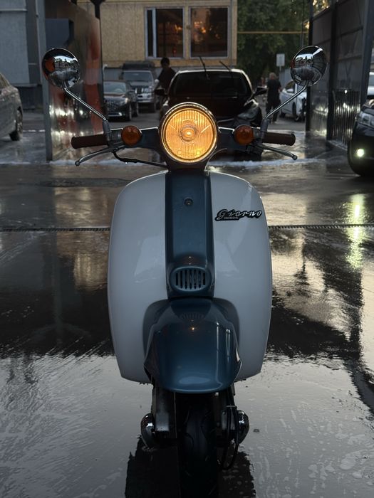 Японский скутер Honda Giorno