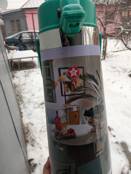 Соковыжималка продаётся