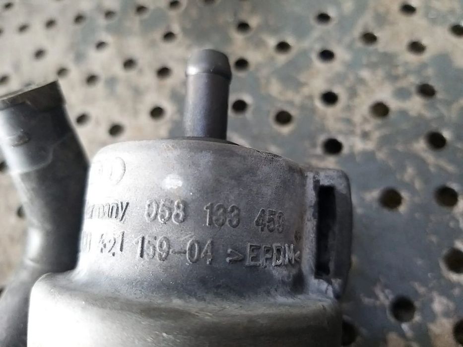 Supapa conducta combustibil 1.4 tsi vw golf 5 058133459 03c133518aj