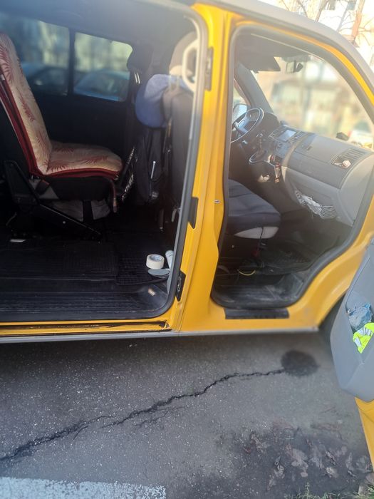 Volkswagen  T5 1.9 2007