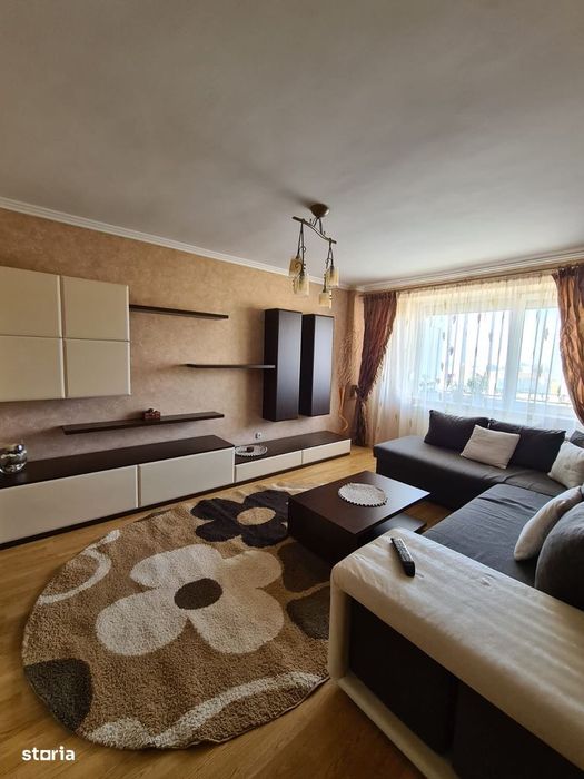 Vând apartament tipD cu 3 camere pe b-dul Nufărului vis a vis de Lotus