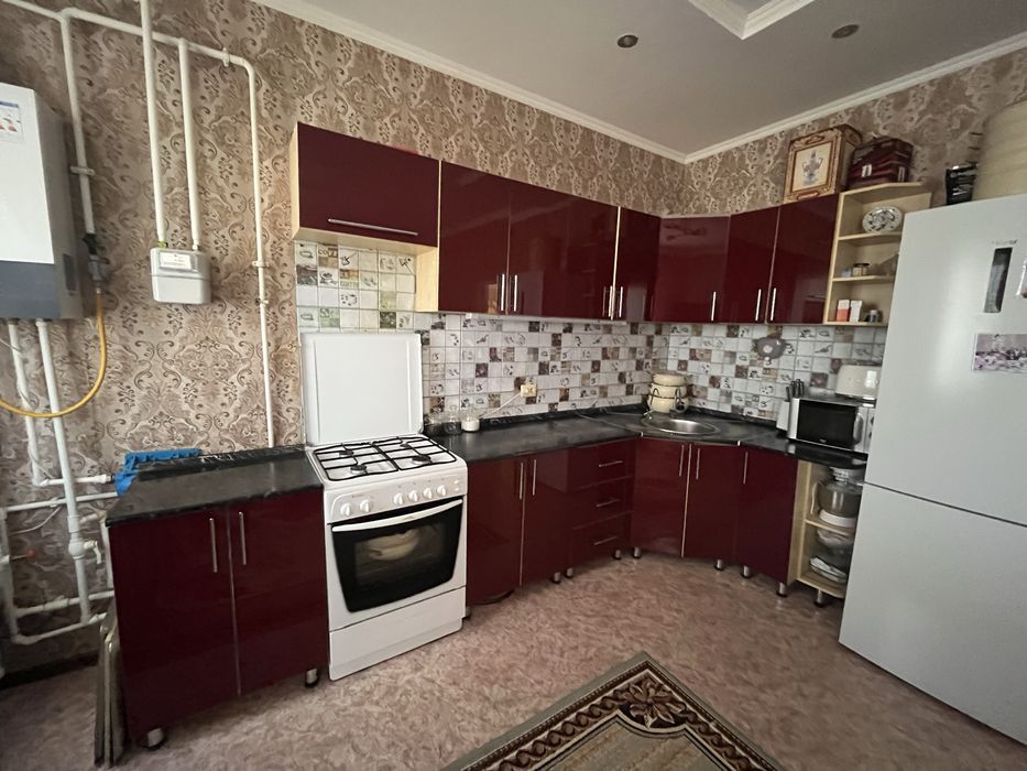 Продам кухонный гарнитур