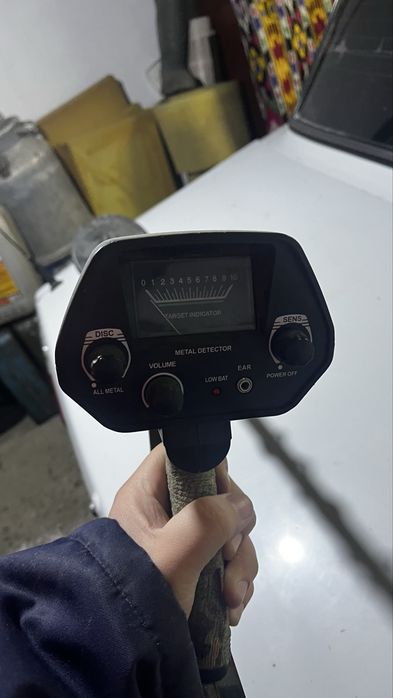 Метталискатель продам