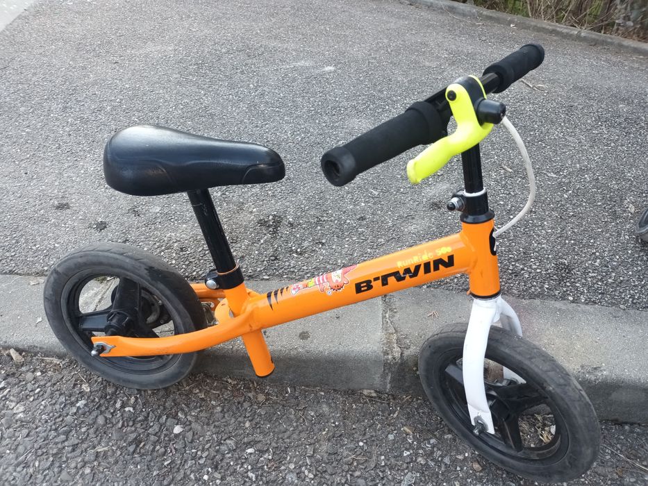 De vânzare  bicicleta bitwin fără pedale