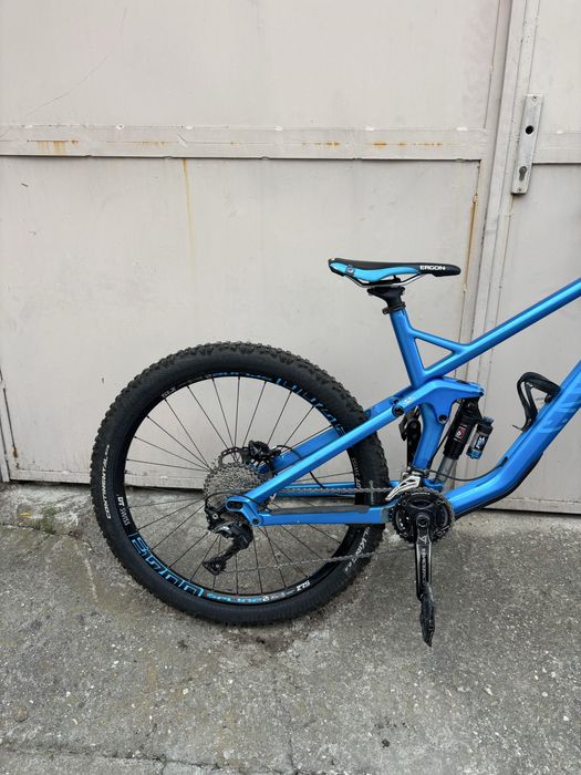 Колело Canyon Strive CF 8.0 / enduro shapeshifter