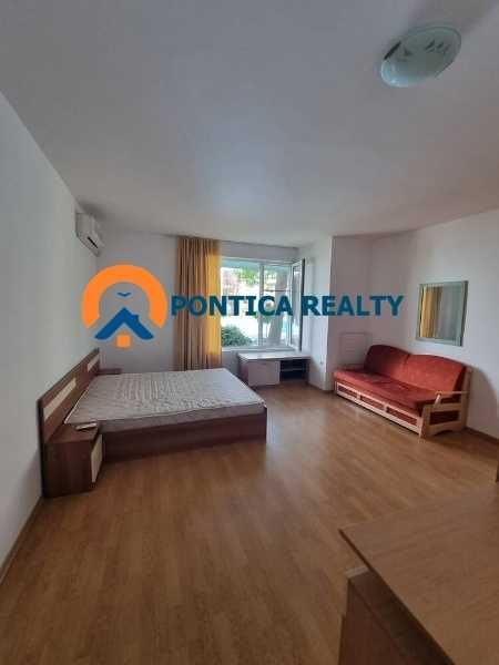 Уютно студио в комплекс на метри от плажа в Слънчев Бряг