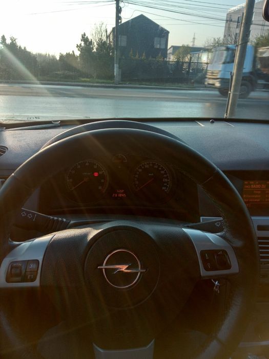Opel Astra 2011 GPL