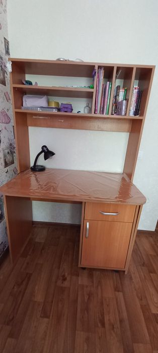 Детский гарнитур, шкаф, стол, кровать