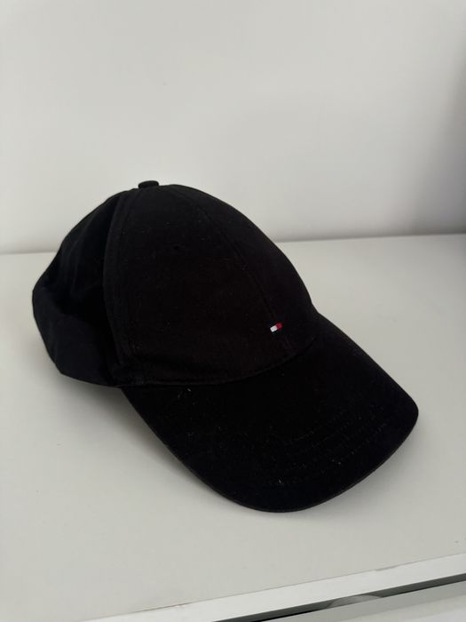 Шапка с козирка Tommy Hilfiger