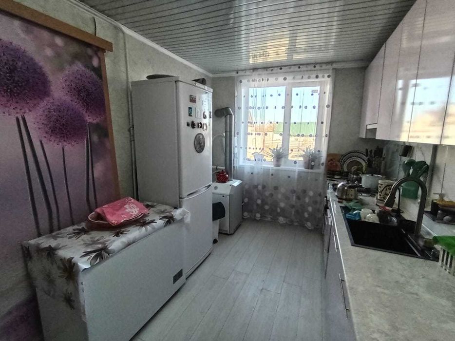 Продается хороший дом в центре города.,