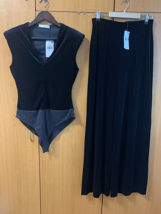 Комплект от кадифе - панталон и боди