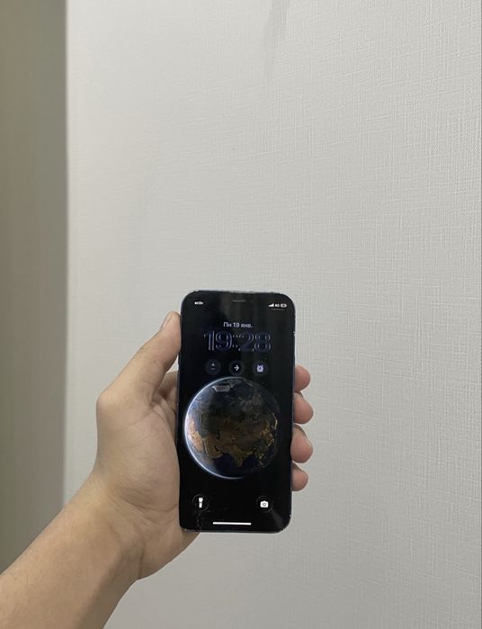 айфон 12 мини 64Gb идеально