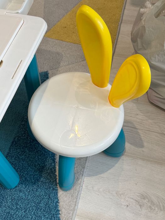 Детска маса с конструктор