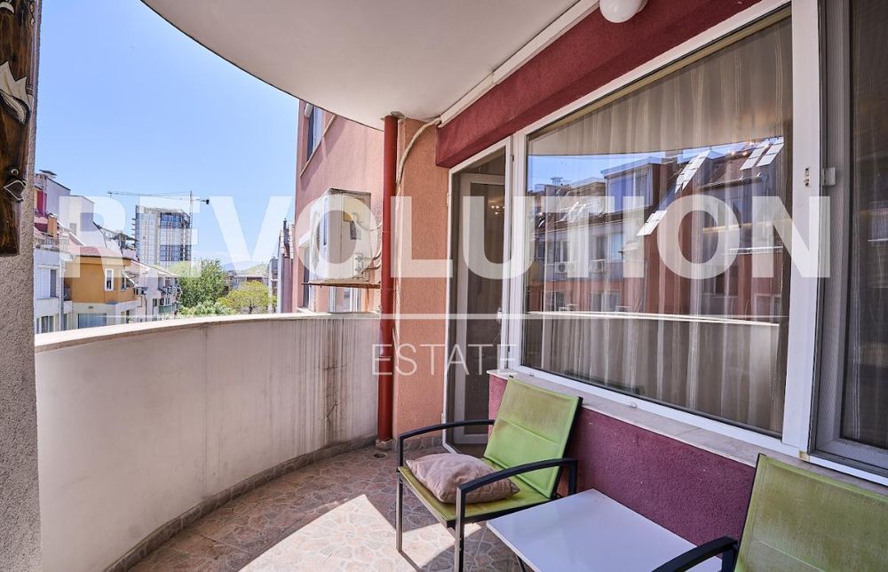 Дава се под наем Четиристаен апартамент в Пловдив, Кършияка - 145 кв.м за 700 € - Снимка #17