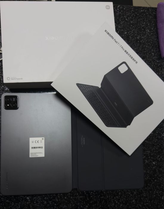 Продам планшет срочно