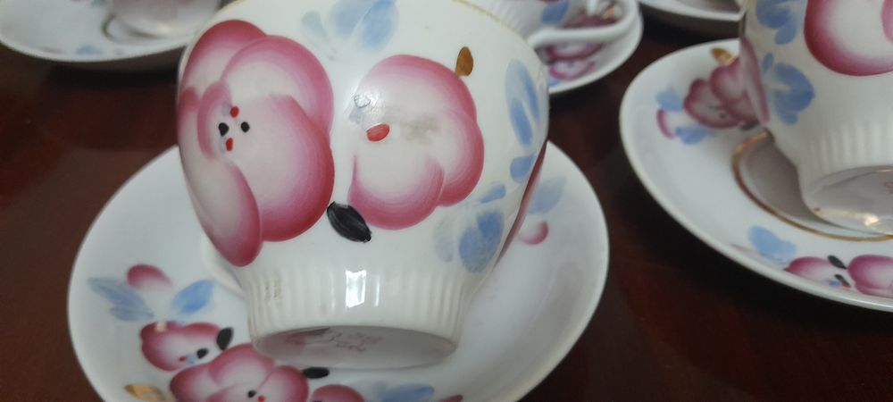 Продается набор  на 6 персон