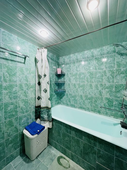 Продается 2/3/5 Кадышева ,Авиасозлар 1