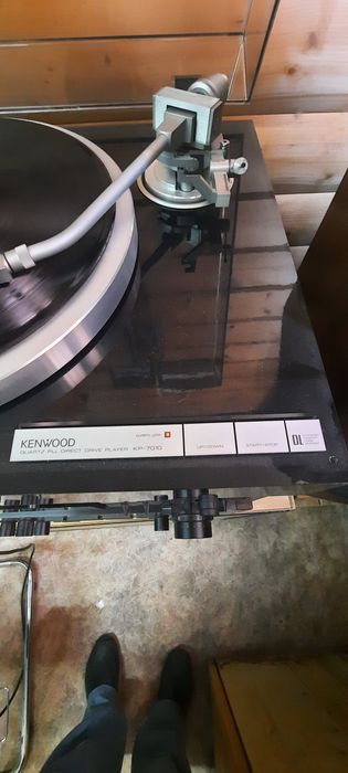 KENWOOD KP-7010. Проигрыватель виниловых дискв