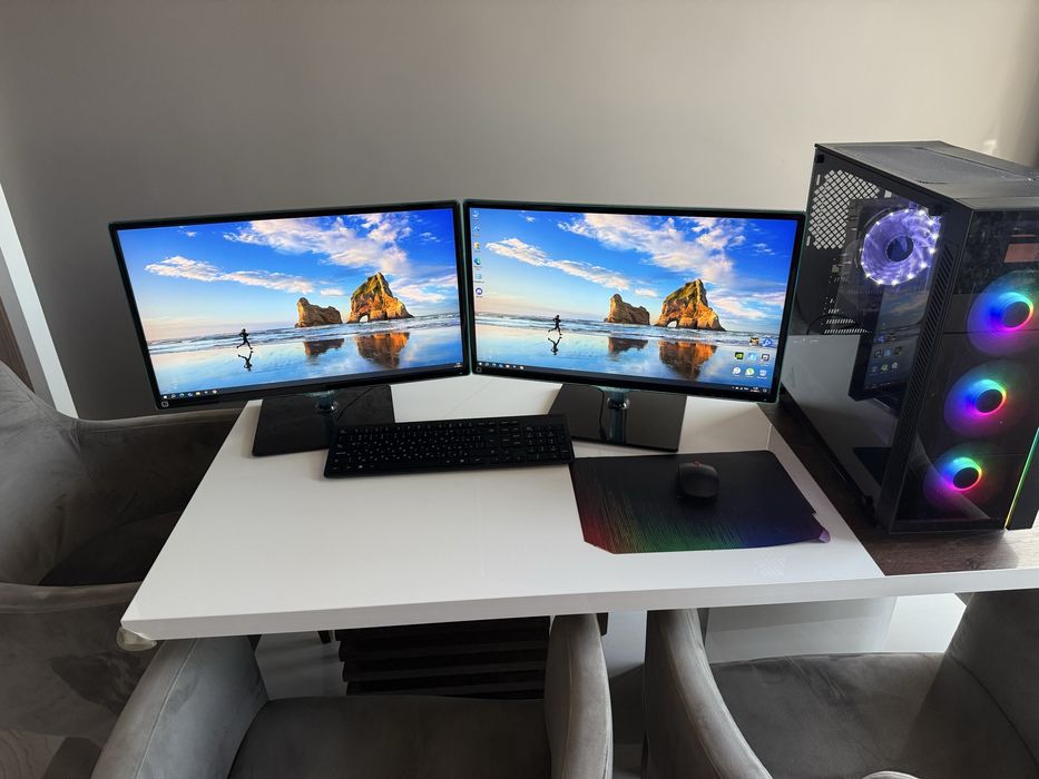 Компютър и монитори