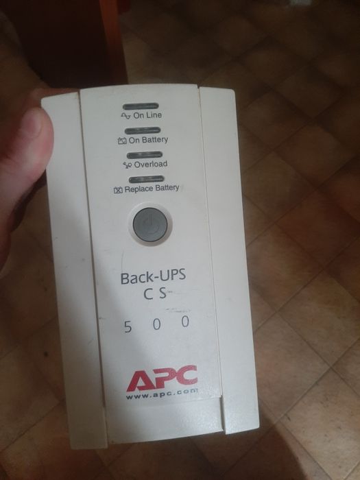 Стабилизатор напряжения/ИБП