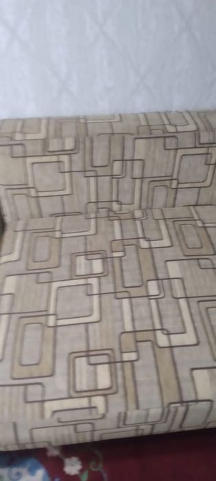 Продам небольшой диван