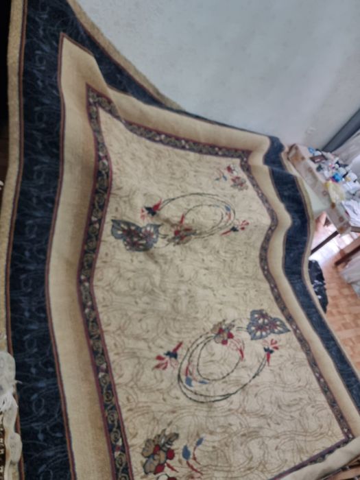 Продам чистые ковры