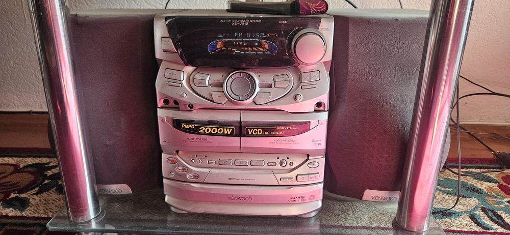 Продаю музыкальный центр Kenwood