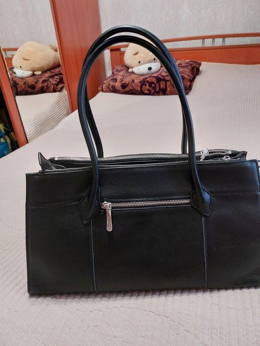 Сумочка женская кожанная