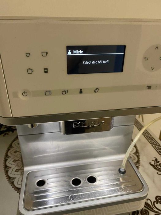 Espressor Cafea Profesional Miele CM6350 Alb